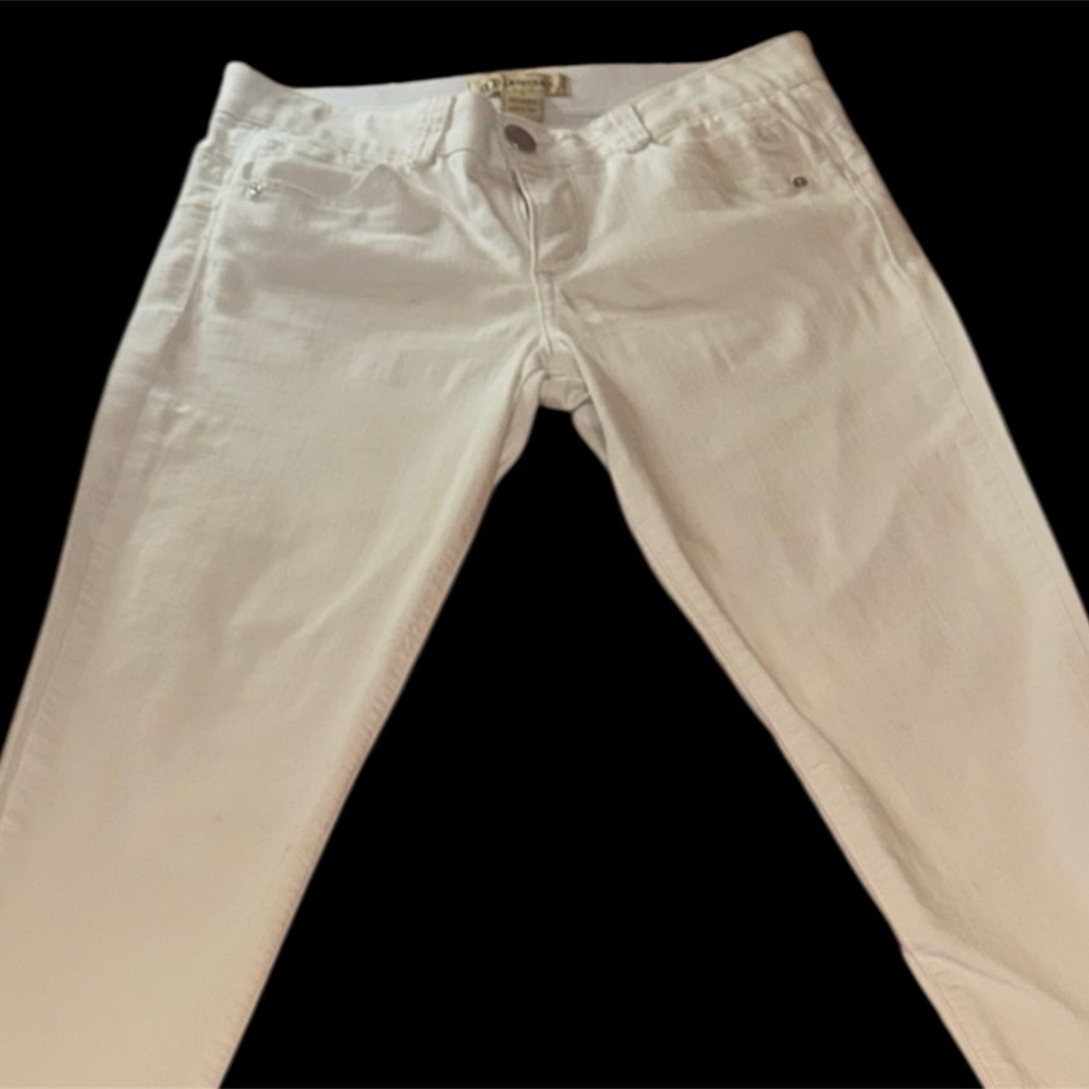 Democracy White Straight-Leg Jeans